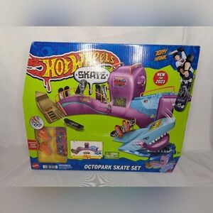 Hot Wheels Skate Octopark Tony Hawk Playset